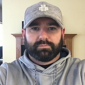 Meet your Posher, Travis